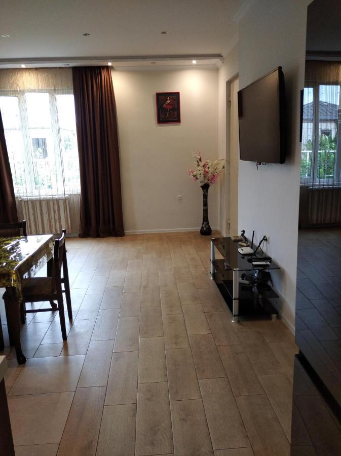 Tskaltubo Apartment Mirian Mepe Екстериор снимка